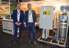 Wiebe Bergsma and Wilko Jilissen of Farmstore, which drew attention to the Ecofarm brand at the fair. Ecofarm offers water treatment with ozone. It is an Italian technique.
